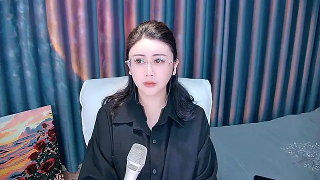 Daisy7 11 online show from 11/29/25, 01:55