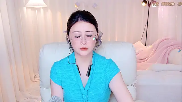 Daisy7 11 online show from 05/10/26, 07:01