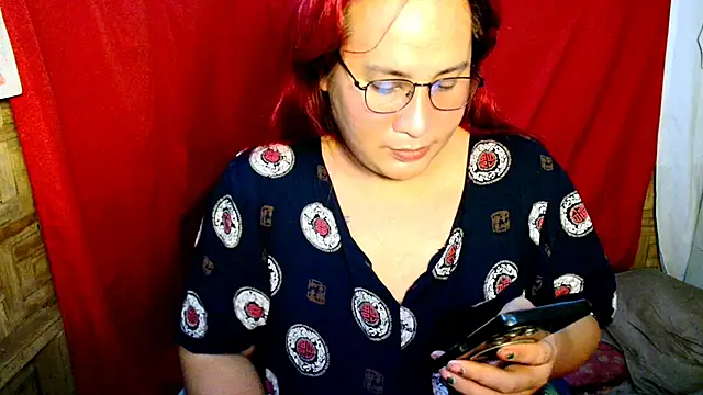 UrAmazingCassy online show from 10/21/25, 10:03