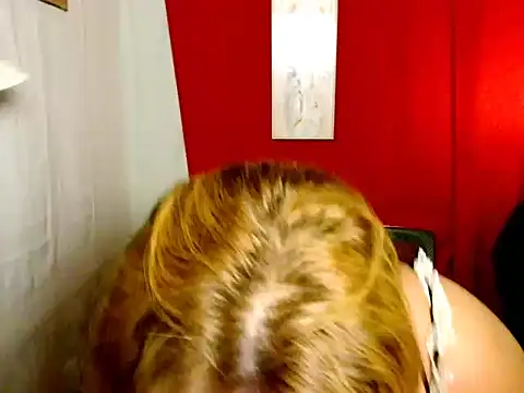 UrAmazingCassy online show from 09/30/25, 03:29