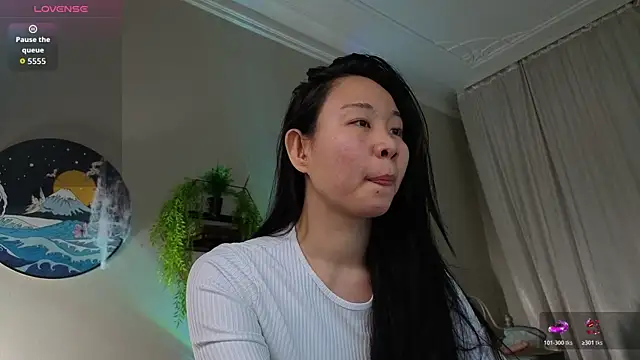 Inari Okami  online show from 11/05/25, 08:45