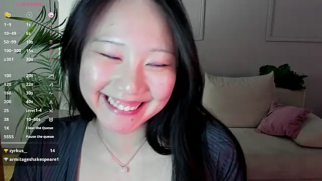 Snapshot of Inari_Okami_ chatting on 03/19/25, 10:09 Inari Okami online show from 03/19/25, 10:09