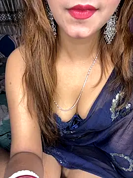 Diamond queeen online show from 11/13/25, 04:11