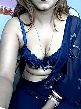 Diamond queeen online show from 10/18/25, 09:39