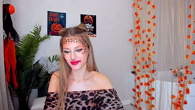 NaturalBeaty online show from 10/31/25, 12:46