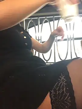 Diamond Bunny  online show from 11/08/25, 05:49