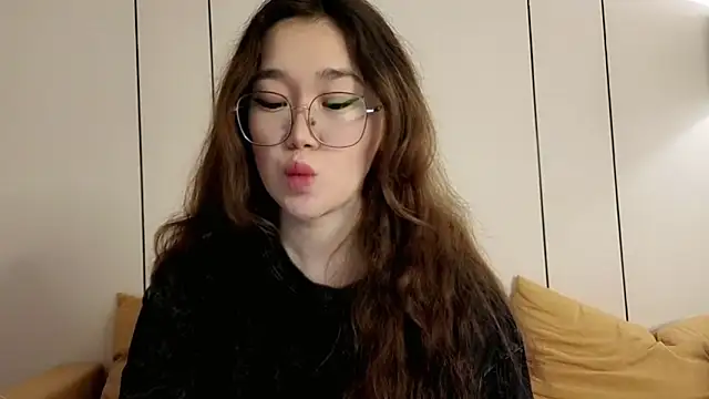 Jennatyan online show from 06/02/26, 03:39