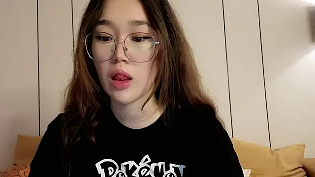 Jennatyan online show from 05/26/26, 04:21