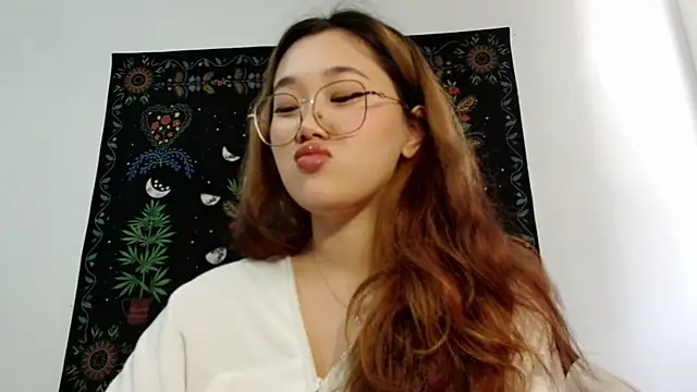 Jennatyan online show from 09/09/25, 06:01