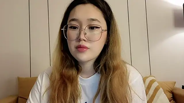 Jennatyan online show from 04/23/26, 04:52