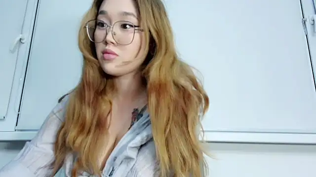 Jennatyan online show from 11/22/25, 11:20