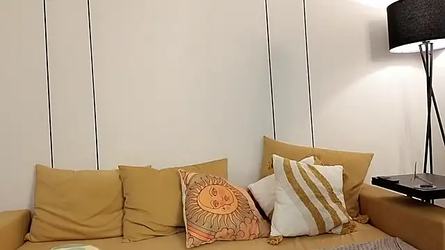 Jennatyan online show from 02/26/26, 01:00