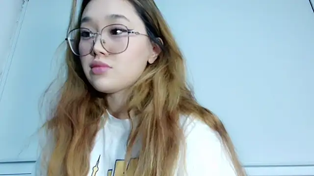 Jennatyan online show from 11/19/25, 12:38