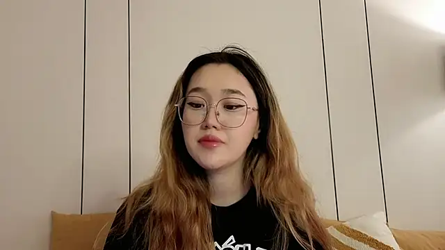 Jennatyan online show from 04/22/26, 05:36