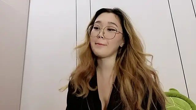 Jennatyan online show from 01/09/26, 01:29