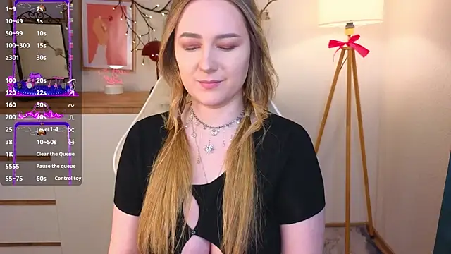 Emma B1uem online show from 01/28/25, 09:50