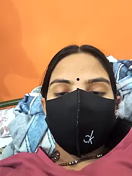 cute simmy0 online show from 04/10/26, 03:41