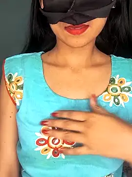 cute simmy0 online show from 03/29/26, 03:02