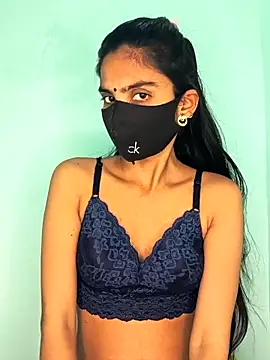 cute simmy0 online show from 04/04/26, 08:37