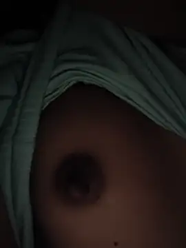 cute simmy0 online show from 07/23/26, 11:29