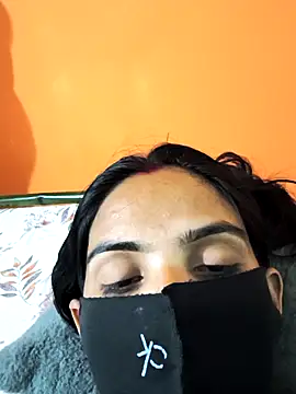 cute simmy0 online show from 04/19/26, 06:43