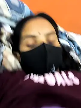 cute simmy0 online show from 04/11/26, 02:43