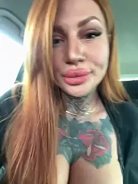 Snapshot of krysstal003 chatting on 10/23/25, 06:34 krysstal003 online show from 10/23/25, 06:34