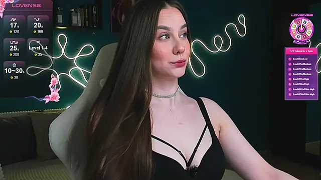 katie taylorr online show from 10/08/25, 10:10