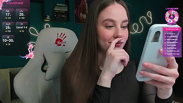 katie taylorr online show from 03/06/26, 09:10