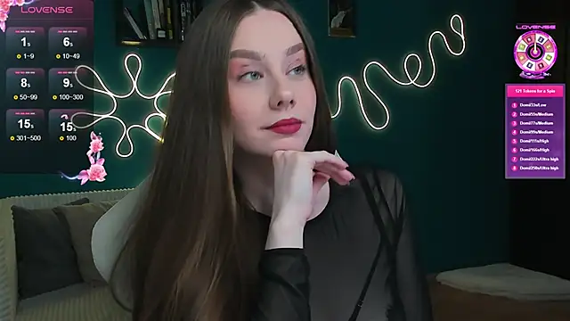 Snapshot of katie_taylorr chatting on 06/21/26, 10:15 katie taylorr online show from 06/21/26, 10:15