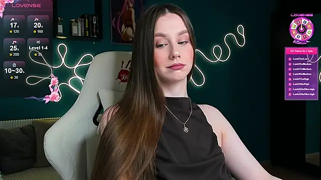 katie taylorr online show from 10/26/25, 02:56