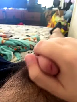 Snapshot of nugtali chatting on 10/17/25, 02:30 nugtali online show from 10/17/25, 02:30