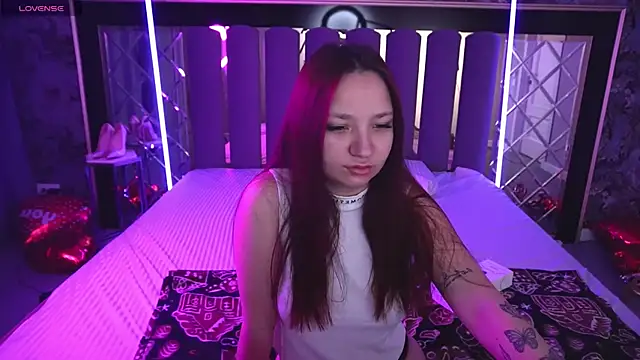 ElysLunar online show from 02/19/26, 06:32