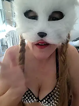 Hexe12346 online show from 03/11/26, 06:29