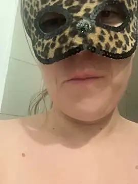 Snapshot of Lyannabuena69 chatting on 03/04/25, 06:15 Lyannabuena69 online show from 03/04/25, 06:15