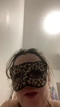 Snapshot of Lyannabuena69 chatting on 02/09/25, 06:54 Lyannabuena69 online show from 02/09/25, 06:54