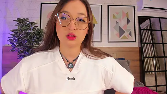 MiaKay1 online show from 04/09/26, 01:40