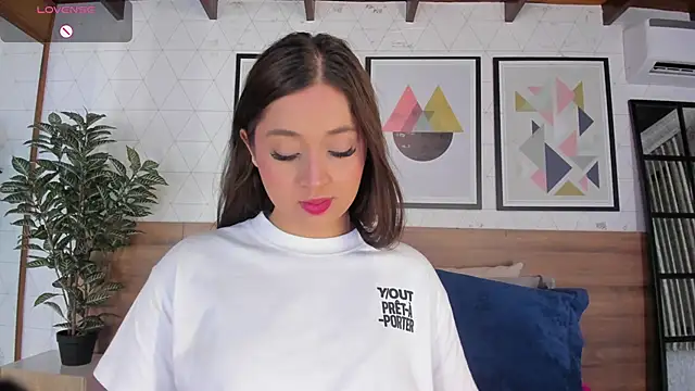 MiaKay1 online show from 11/20/25, 03:40