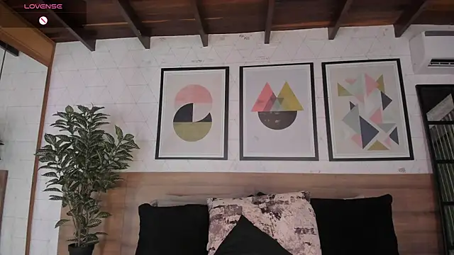 MiaKay1 online show from 10/26/25, 03:40