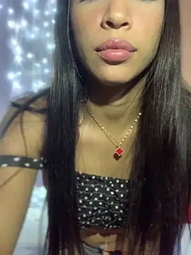 Nicole cute1 online show from 02/18/25, 05:20