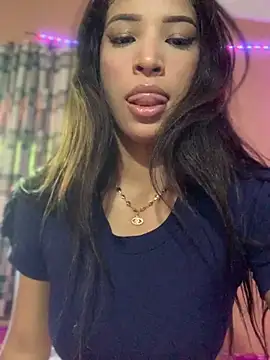 Nicole cute1 online show from 12/29/24, 07:00