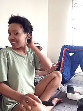 CocoSexyBabe online show from 04/18/26, 01:13