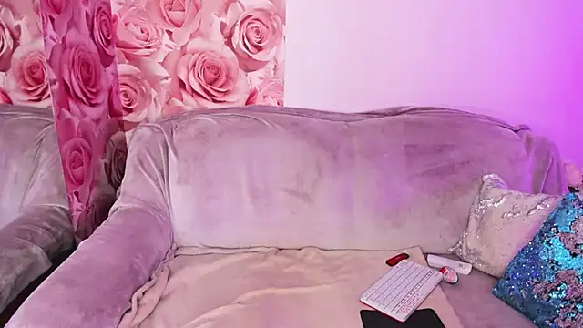 CurlyDreams online show from 04/02/26, 05:25