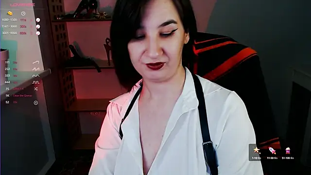 Snapshot of Goddess_Sophie chatting on 01/23/25, 05:35 Goddess Sophie online show from 01/23/25, 05:35
