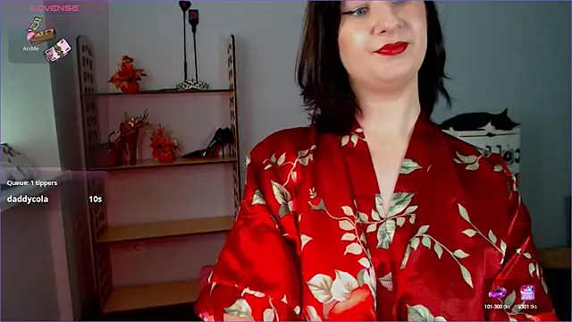 Snapshot of Goddess_Sophie chatting on 10/03/25, 06:59 Goddess Sophie online show from 10/03/25, 06:59