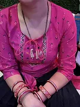 kaveerpooja947 online show from 11/15/25, 05:28