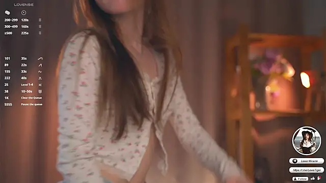 Miss miracle online show from 10/18/25, 04:25