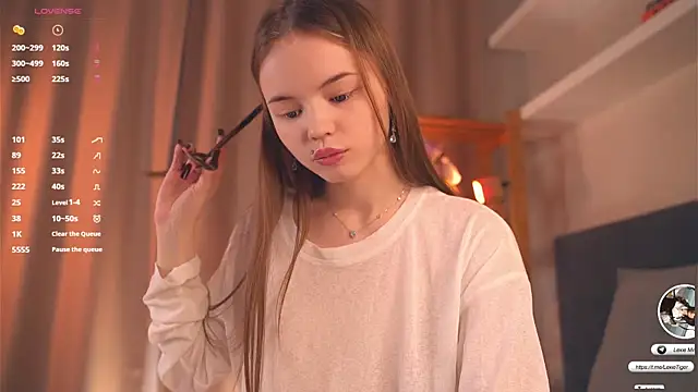 Miss miracle online show from 10/26/25, 04:51