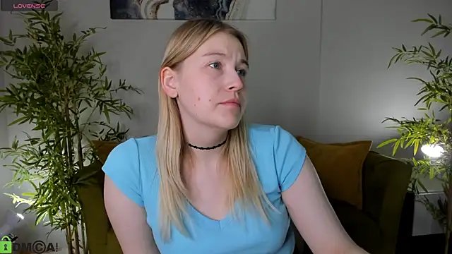 Colleen Blake online show from 05/28/26, 04:46