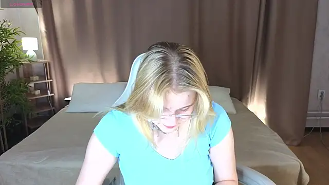 Colleen Blake online show from 04/27/26, 05:00